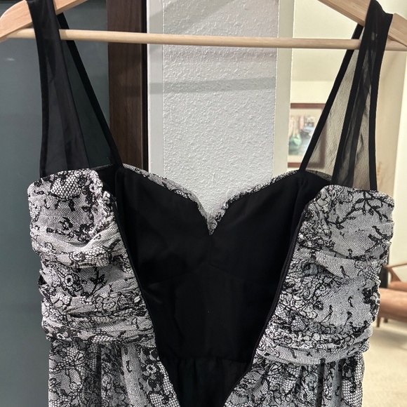 BCBGeneration Cocktail Dress - Black & Gray Size 4 - Picture 8 of 13